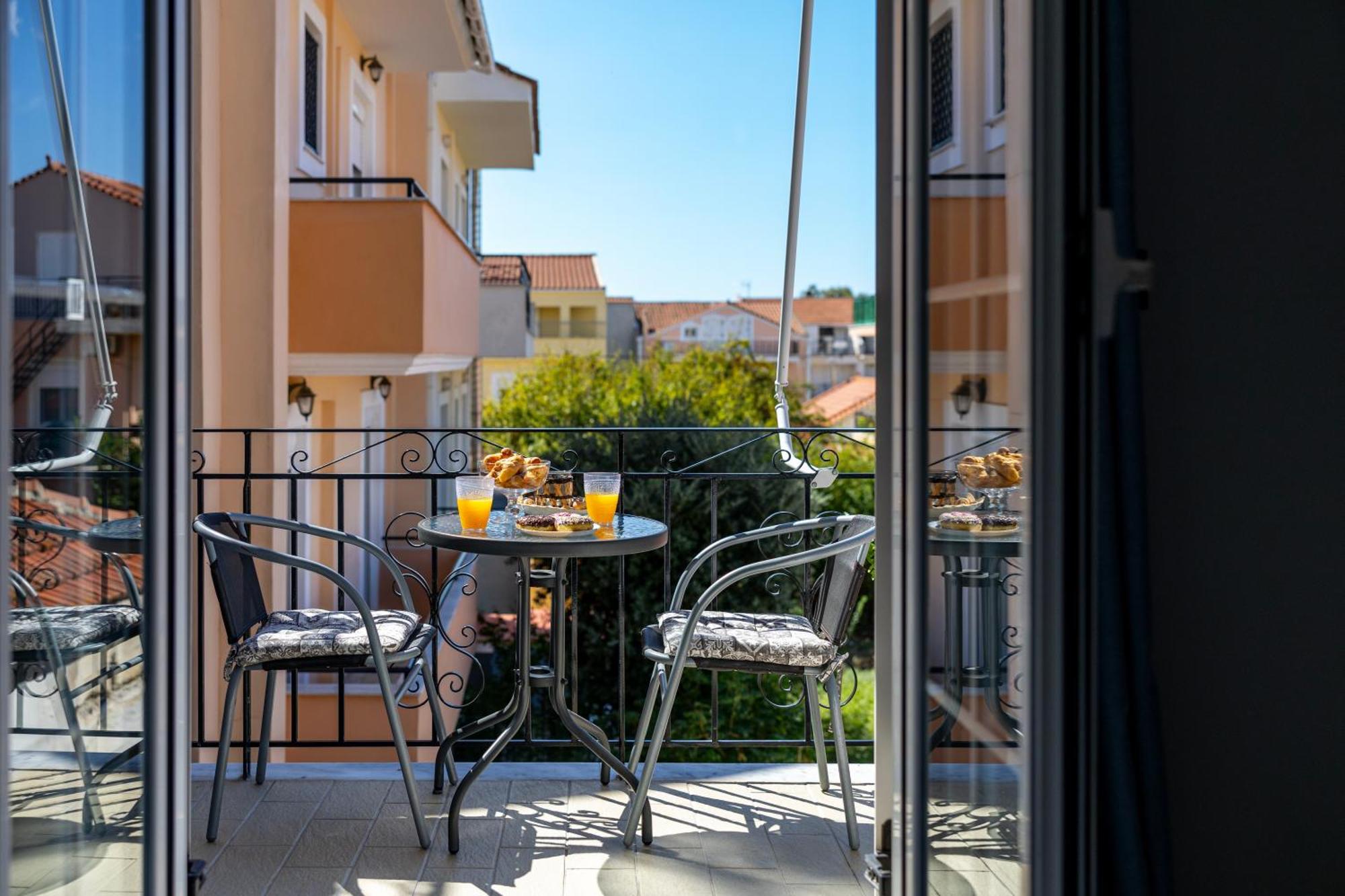 Gosia Apartment Gym Included Lixouri Exterior photo